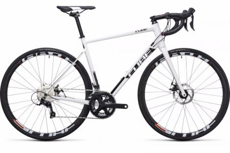 Vélo de Course CUBE attain Pro Disc Vélo de Course CUBE attain Pro Disc